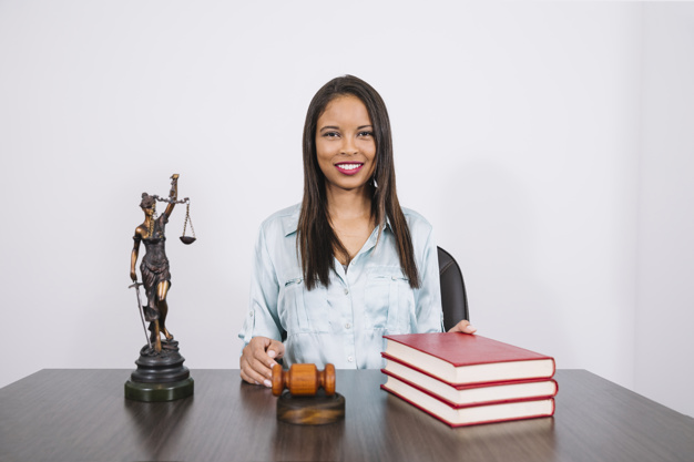 Posgrados para abogados: Especialzate en derecho civil y comercial